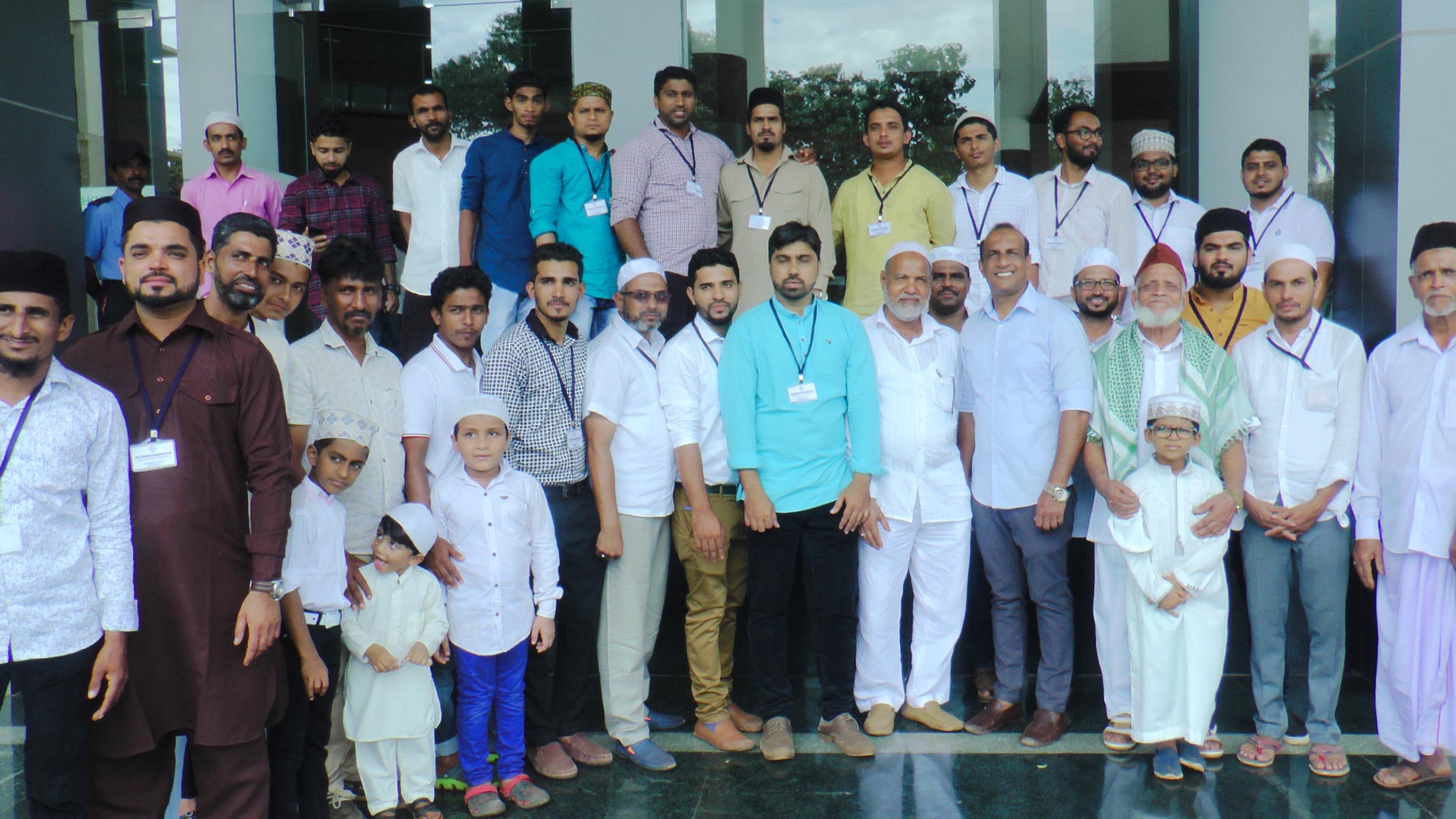 ದೇರಳಕಟ್ಟೆ: ರೋಗಿಗಳಿಗೆ ಹಣ್ಣು ಹಂಪಲು ವಿತರಣೆ